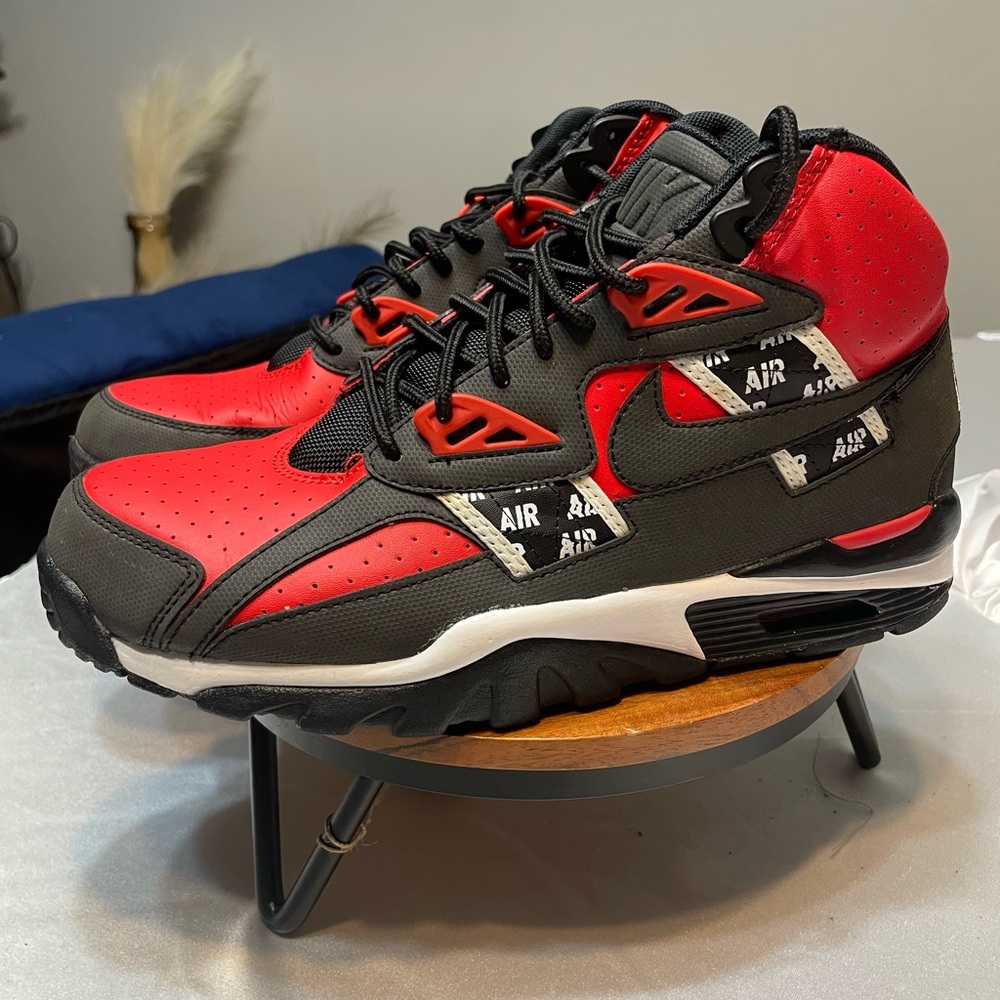 Nike Air Trainer SC High SOA Speed Red sneaker, style retro AQ5098-600 Exclusive